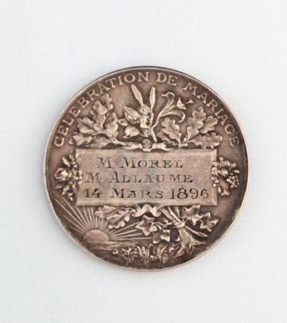 null Médaille Bénédiction nuptiale 

Portant l'inscription Célébration de mariage...