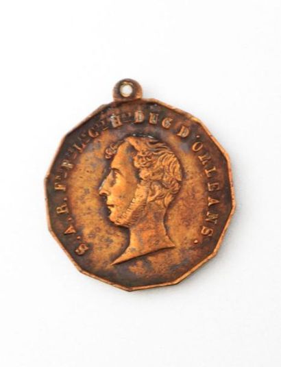 null Médaille de forme SAR octogonale Mort du duc d'Orléans - Aux regrets de la France

Cuivre

Diam....