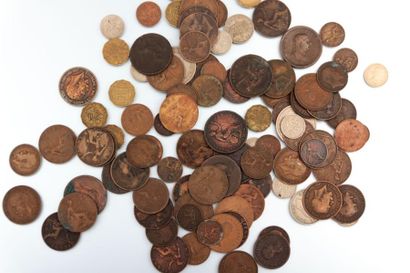 null ANGLETERRE (environ 100 pièces) : 

Important lot d'environ cent pièces de 1791...