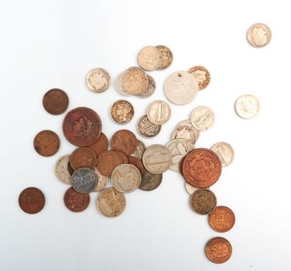 null ETATS UNIS

Lot de vingt pièces dont dime 1919 (1), 1942 (1), 1944 (1) ,1945...