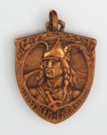 null Médaille Union Vélocipédique de France

UVF émaillé en bleu blanc rouge, tête...