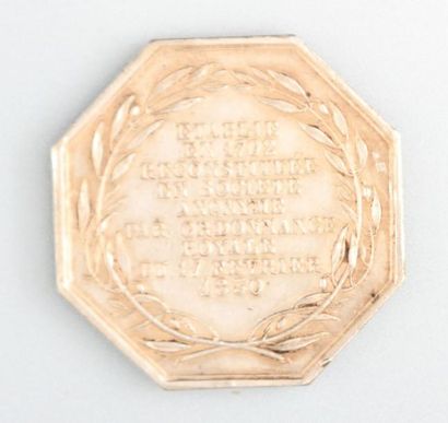 null Médaille octogonale en argent manufacture royale des glaces de Saint Gobain

Etablie...