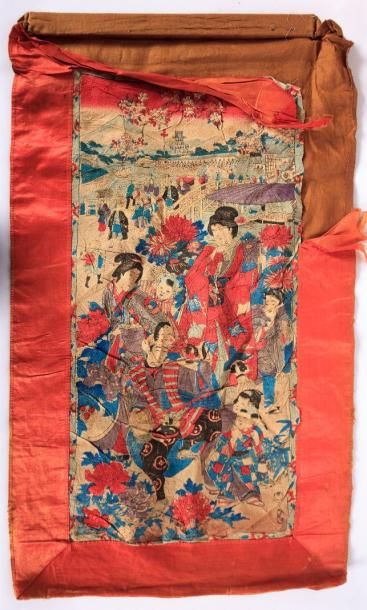 null JAPON

Tanka sur tissu figurant des geishas en premier plan et des porteurs...