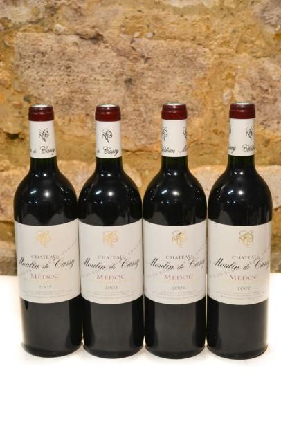 null 4 Blles	CH. MOULIN DE CASSY	Médoc	2002

	Présentation et niveaux impeccable...