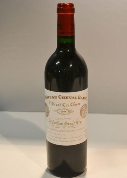 null 1 Blle	CH. CHEVAL BLANC 	St Ermilion 1er GCC	1996

	Et. impeccable. N : mi ...