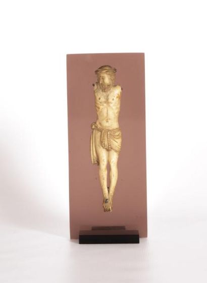 null Christ en os monté sur plaque de plexiglass

Travail Italien du XVIème siècle

(manque...