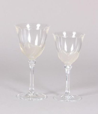 null Partie de service de verre en cristal marquée J.G Durand comprenant douze verres...