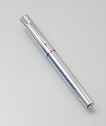 null WATERMAN, stylo-plume en métal argenté