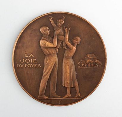 null Médaille en bronze Georges Risler, la joie d'un foyer

Tranche lisse 

Graveur...