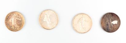 null CINQUIEME REPUBLIQUE (1958 - nos jours)

Quatre pièces de cinq francs Semeuse...