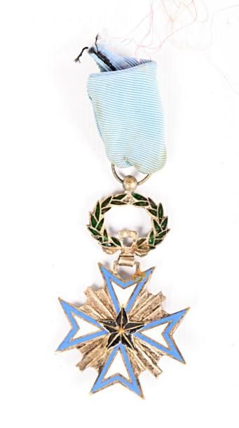 null Médaille de l'Ordre de l'Etoile Noire du Bénin en métal et émail, bélière couronne...