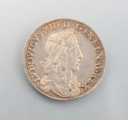 null Demi ecu d'argent au buste drapé - LOUIS XIII le Juste 1610-1643 - 1642 
Diam....