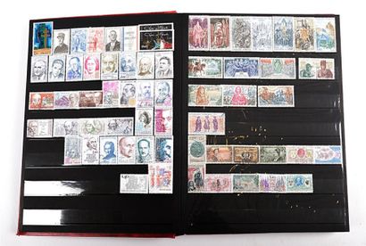 null Deux albums de timbres France, Allemagne Troisème Reich, Allemagne de l'Ouest,...