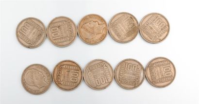 null ALGERIE FRANCAISE
Dix pièces de cent francs Quatrième République 1950 signées...
