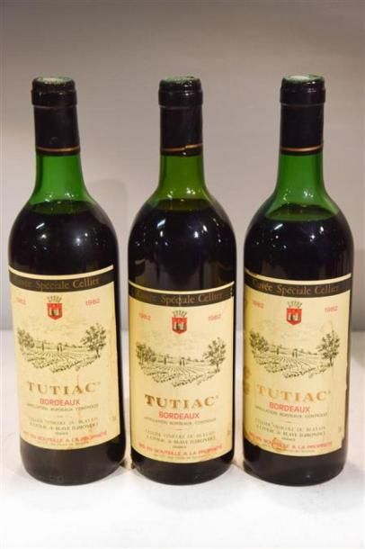 null 3 Blles	TUTIAC	Bordeaux mise coop.	1982
	Et. un peu tachées. N : 2 haut épaule,...