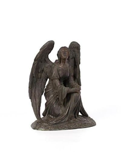 null Sujet en bronze représentant un archange en contemplation
(usures)
Haut. : 25...