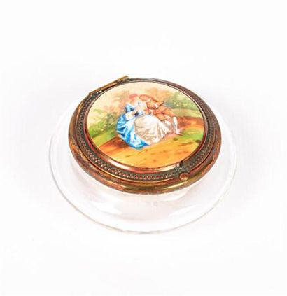 null Boite à pilules de forme ronde en verre, le couvercle en porcelaine à décor...