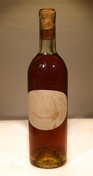 null 1 Blle	CH. RAYMOND LAFON	Haut Sauternes	1961

	Et. très fanée (collerette manquante)....