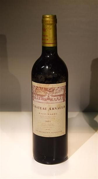 null 1 Blle	CH. ARNAULD	Haut Médoc CBS	2003

	Et. un peu tachée. N : mi goulot.	...