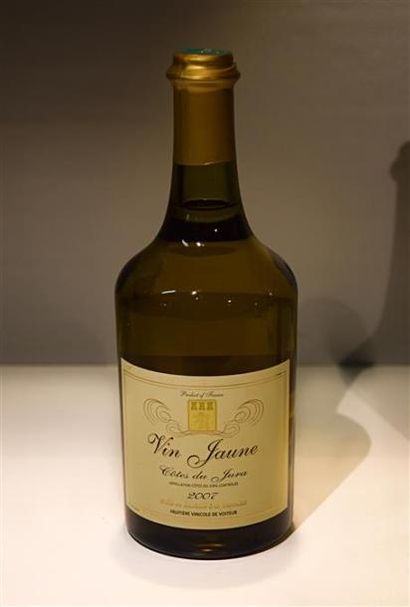 null 1 Blle	Vin Jaune (Côtes du Jura) mise Fruitière Vinicole de Voiteur		2007

	Présentation,...