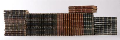 null [JEUNESSE]
Lot comprenant cinquante-cinq volumes reliés Magasin d'Education...