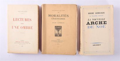 null Lot de trois ouvrages : 
- GIRAUDOUX Jean - Lectures pour une ombre - Paris,...