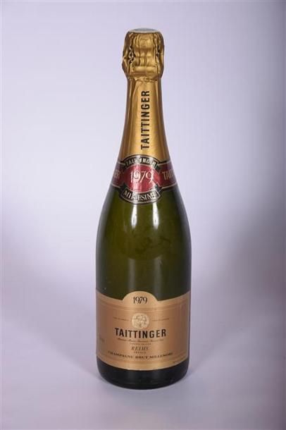 null 1 Blle	Champagne TAITTINGER Brut 		1979
	Présentation et niveau impeccables...