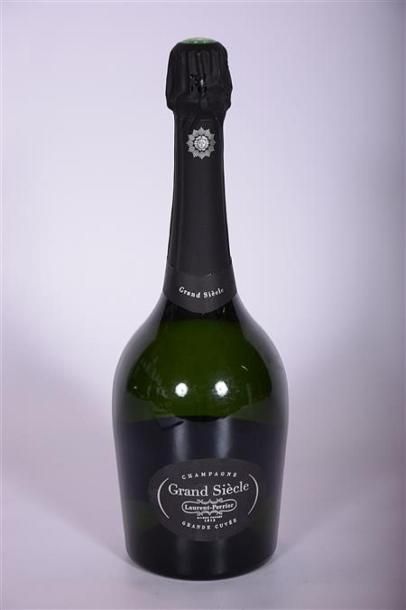 null 1 Blle	Champagne LAURENT PERRIER Brut Grand Siècle		NM
	Présentation et niveau...