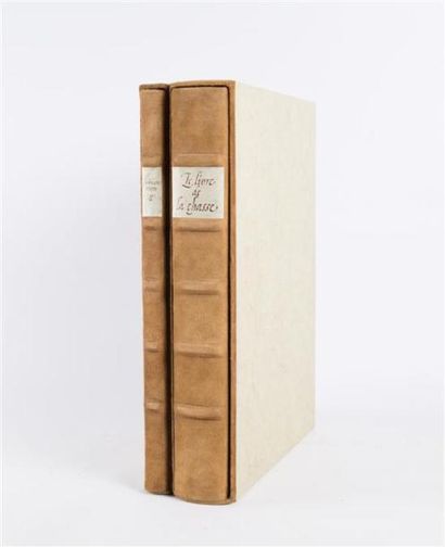 null PHEBUS Gaston - Livre de la Chasse - Paris Club du livre 1976 - deux volumes...