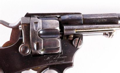 null Revolver réglementaire pour officier modèle 1874, calibre 11 mm, Mre d'Armes...