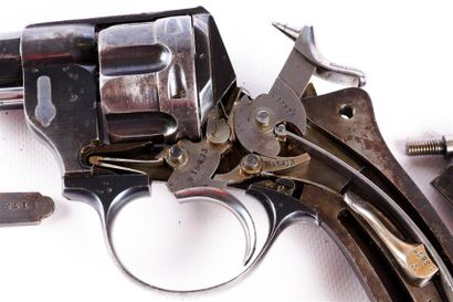 null Revolver réglementaire pour officier modèle 1874, calibre 11 mm, Mre d'Armes...