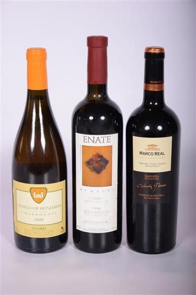 Lot de 3 blles de Vin d'Espagne comprenant...