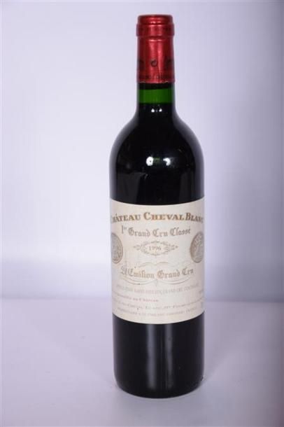 null 1 Blle	CH. CHEVAL BLANC	St Emilion 1er GCC	1996
	Et. un peu tachée. N : mi ...