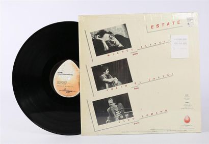 null MICHEL PETRUCCIANI TRIO - Estate
1 Disque 33T sous pochette et chemise cartonnée
Label...