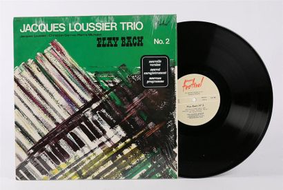 null JACK LOUSSIER TRIO - Play back n°2
1 Disque 33T sous pochette et chemise cartonnée
Label...