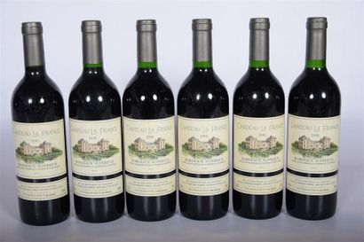 null 6 Blles	CH. LA FRANCE	Bordeaux Sup.	1990
	Et.: 4 impeccables, 2 à peine tachées....