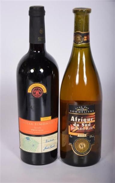 null Lot de 2 blles de vin Étranger comprenant :		
1 Blle	Vin rouge (Tunise) mise...