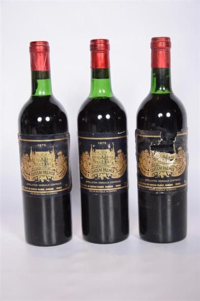 null 3 Blles	CH. PALMER	Margaux 1er GCC	1975
	Et.: 1 excellente, 1 légèrement usée,...