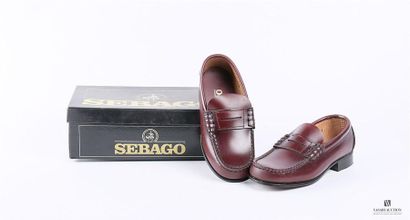 null SEBAGO (junior) - Mocassin en cuir bordeaux - Semelle extérieure en cuir avec...