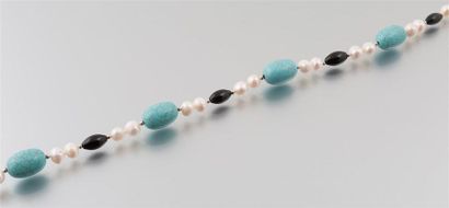 null Collier de perles de culture d'eau douce intercalées de perles olive de turquoise...