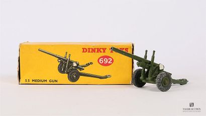null DINKY TOYS (GB)
5.5 Medium Gun - 692
Boite d'origine
(infimes sauts de peinture,...