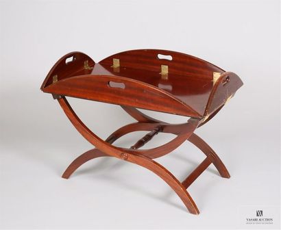 null Table basse en bois vernis, le plateau de forme ovale à volets repose sur un...