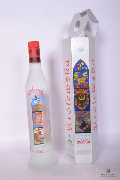 null 1 Blle	Vodka Profemska ( Pologne )		
	70 cl - 40°. Présentation et niveau, impeccables...