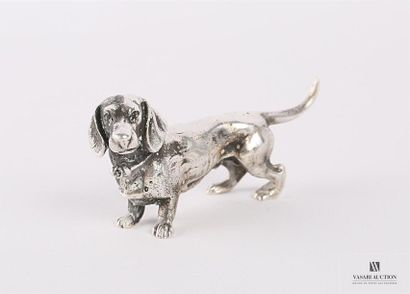 null Sujet en argent figurant un Teckel
Haut. : 4 cm - Long. : 8,5 cm - Poids : 133,03...