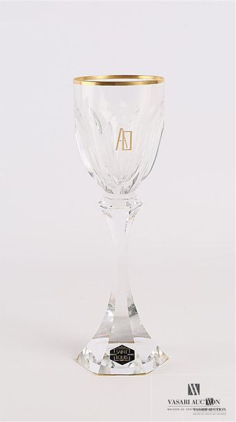 null SAINT LOUIS
Suite de quatorze verres à vin du Rhin en cristal modèle Chambord,...