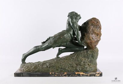 null GREGOIRE Emile (1871-1948), d'après
Le Mythe de Sisyphe
Bronze à trois patines,...