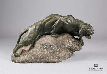 null MERCULIANO Jacques (1859 - 1935)
Tigre sur son rocher
Bronze à patine vert
Socle...