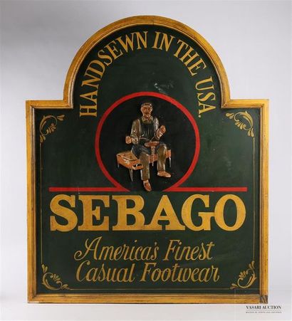 null SEBAGO - Panneau publicitaire à fronton cintrée en bois naturel mouluré, sculpté...