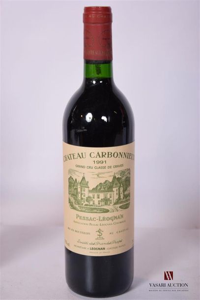 null 1 Blle	CH. CARBONNIEUX	Graves GCC	1991
	Et. impeccable. N : bas goulot.		
