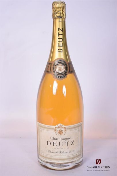null 1 Mag	Champagne DEUTZ Blanc de Blancs Brut		1989
	Et. un peu tachée. N : to...